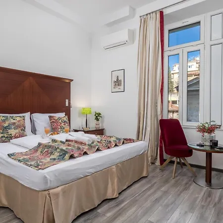 Continentale Apartman *